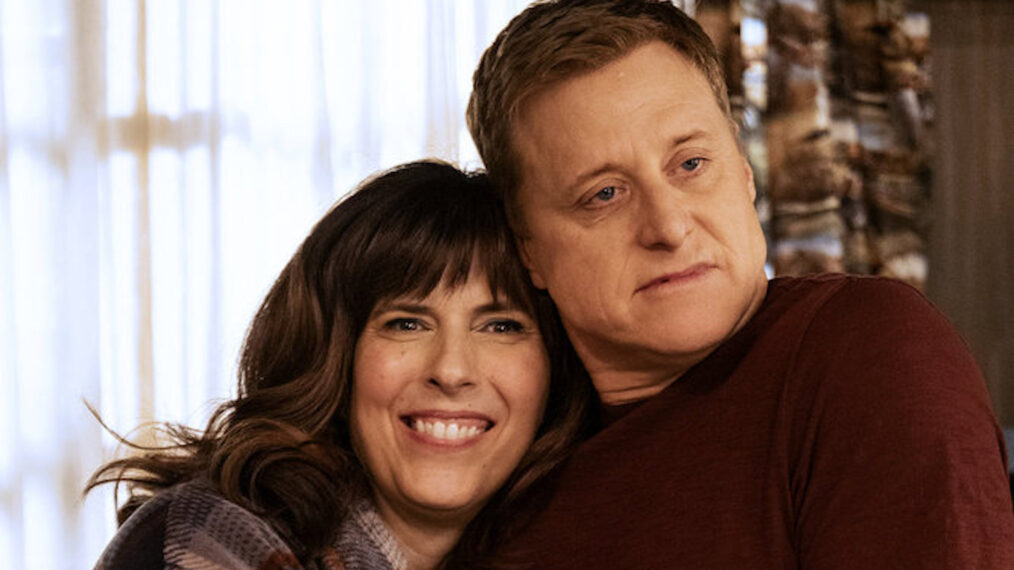 Edi Patterson and Alan Tudyk in 'Resident Alien' Season 4 Episode 4