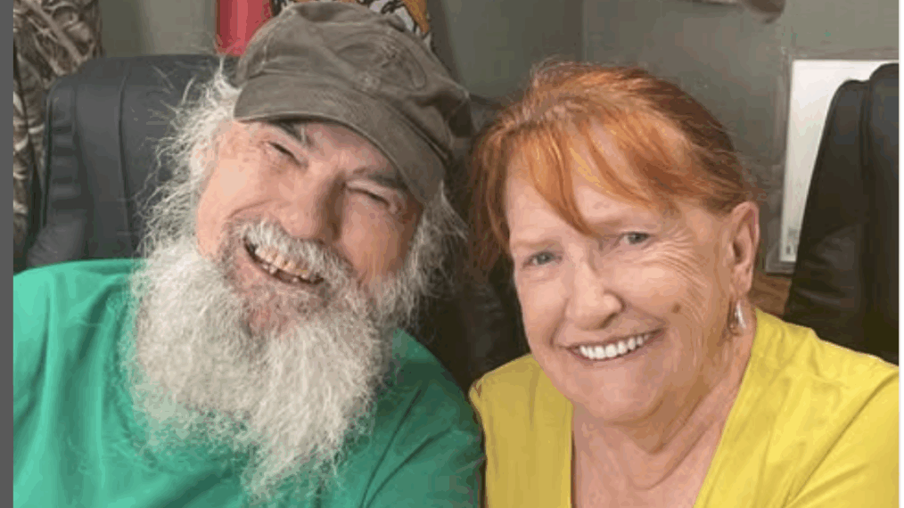 Si and Christine Robertson