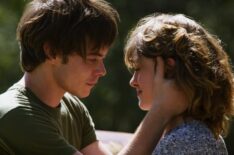 Charlie Heaton and Natalia Dyer in 'Stranger Things' Season 3