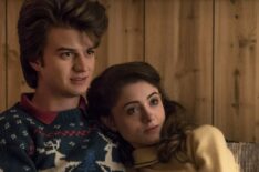 Joe Keery and Natalia Dyer in 'Stranger Things'
