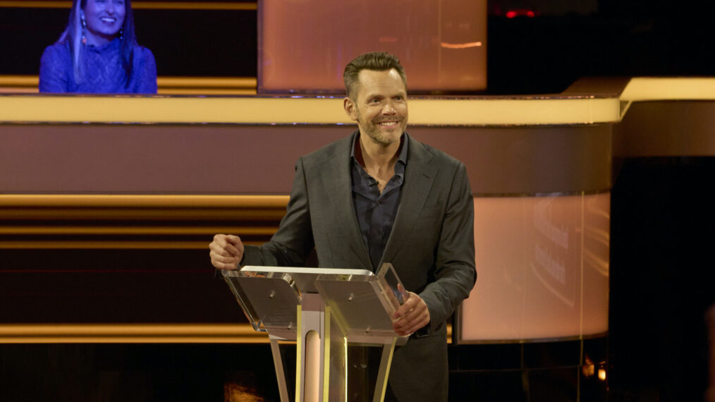 Joel McHale in 'The 1% Club
