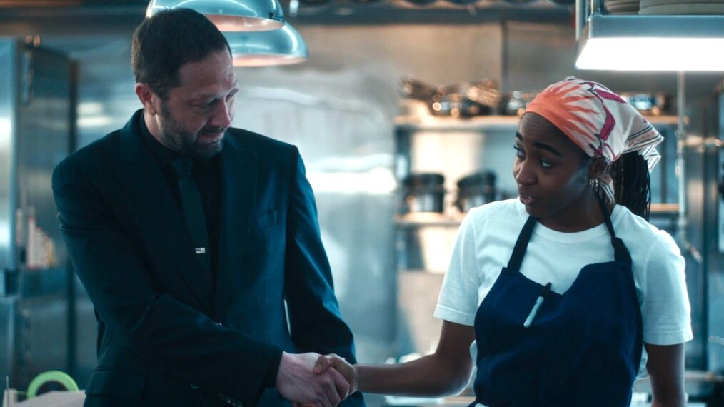 Ebon Moss-Bachrach and Ayo Edebiri as Richie and Sydney in 'The Bear' Season 4