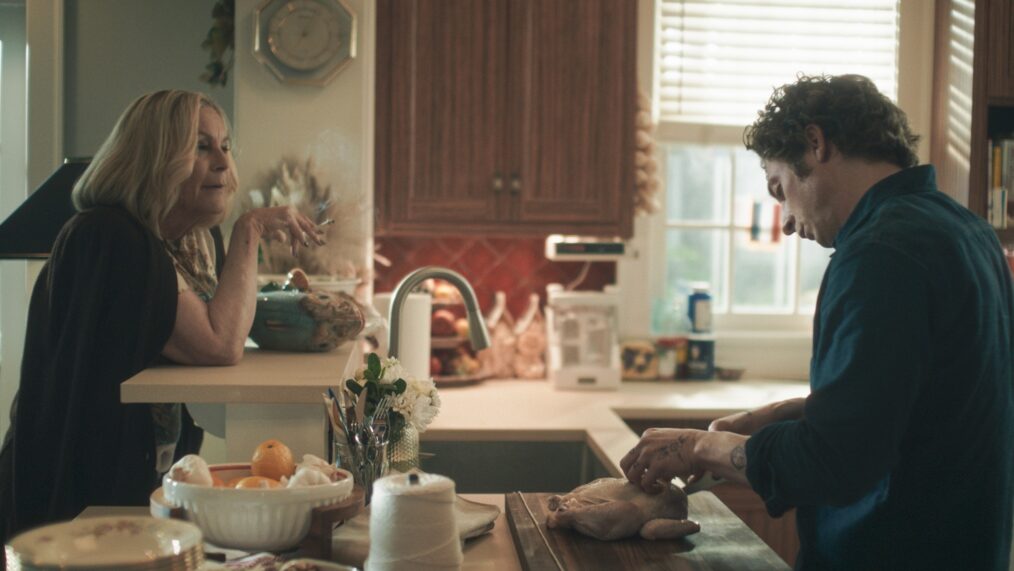 Jamie Lee Curtis and Jeremy Allen White in 'The Bear' Season 4