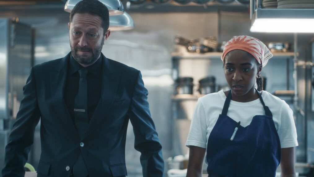Ebon Moss-Bachrach and Ayo Edebiri in 'The Bear' Season 4