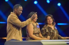 Jay Pharoah with contestants of 'The Quiz With Balls'