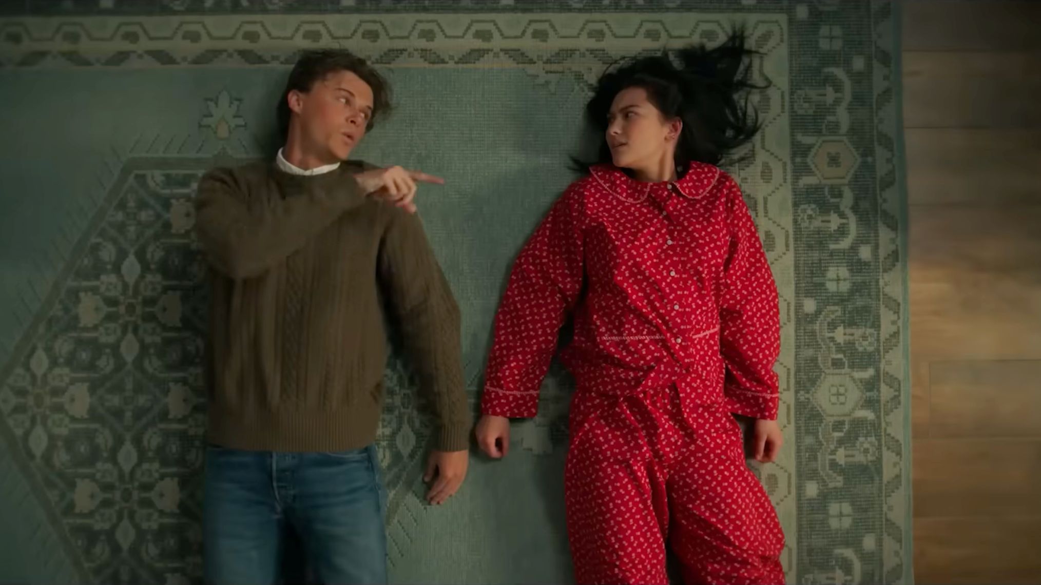 Christopher Briney and Lola Tung in 'The Summer I Turned Pretty' Season 3