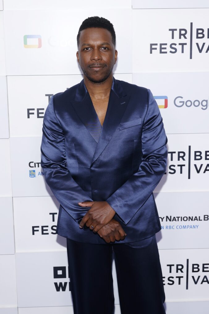Leslie Odom Jr. attends the 