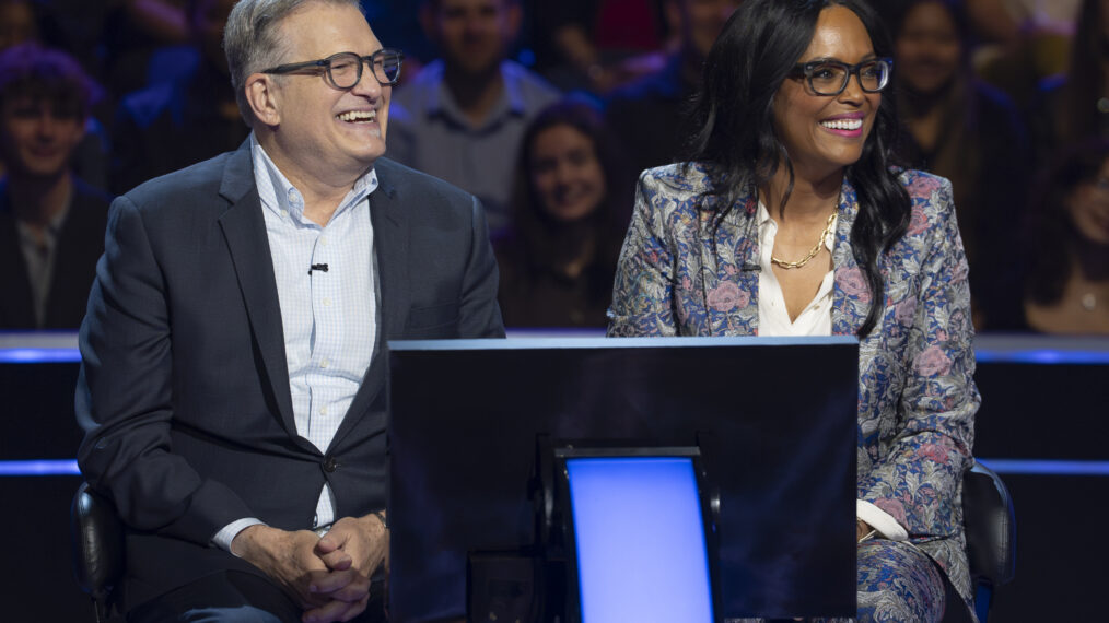 Who Wants To Be A Millionaire - Drew Carey and Aisha Tyler take the hot seat