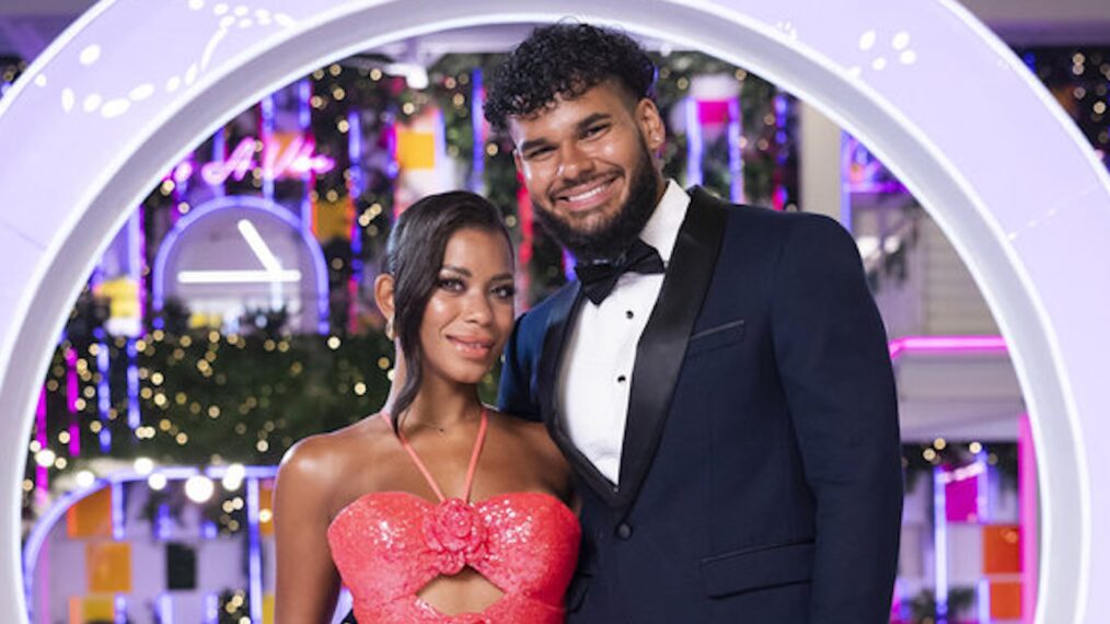 Amaya Espinal Bryan Arenales on the Season 7 finale of Peacock's 'Love Island USA.'