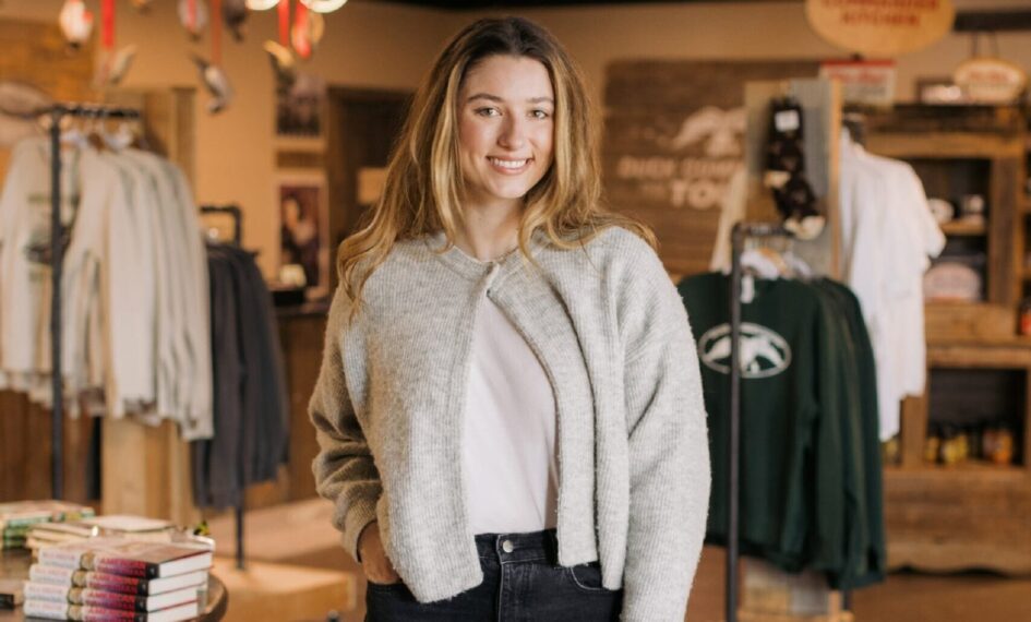 Bella Robertson