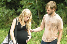 Emilie de Ravin and Dominic Monaghan as Claire and Charlie in Lost