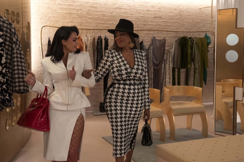 Kim Kardashian and Niecy Nash on 'All's Fair.'