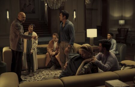 NINE PERFECT STRANGERS - “Batsh*t” - The strangers finally realize what has brought them together. (Disney/Reiner Bajo) MARK STRONG, DOLLY DE LEON, MURRAY BARTLETT, HENRY GOLDING, CHRISTINE BARANSKI, ARAS AYDIN, MAISIE RICHARDSON-SELLERS