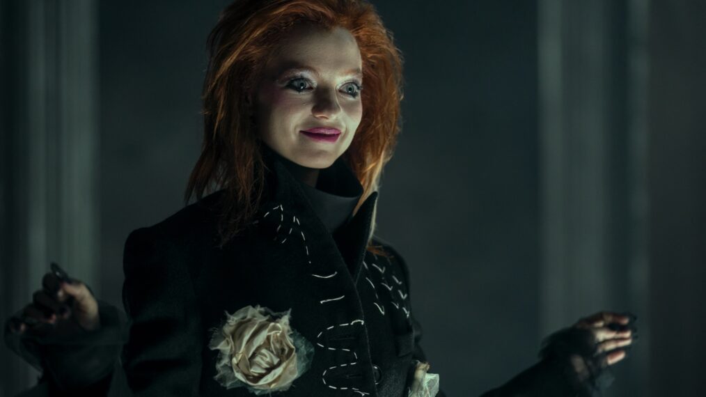 Esmé Creed-Miles as Delirium in 'The Sandman'