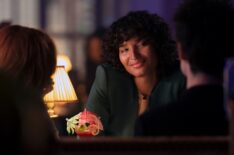 Esmé Creed-Miles as Delirium, Indya Moore as Wanda, Tom Sturridge as Dream in episode 204 of The Sandman
