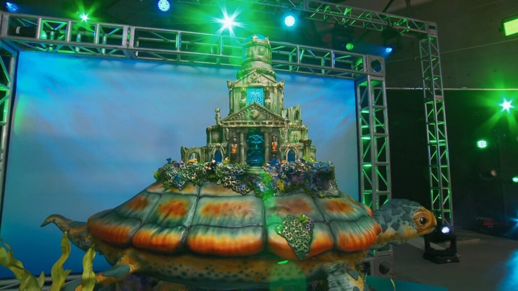 Team Timbo's Poseidon's Temple Architectural Wonders Cake