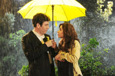 Josh Radnor and Cristin Milioti as Ted and Tracy (the Mother) in How I Met Your Mother