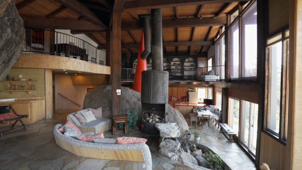 Stonehenge House from 'Zillow Gone Wild' Season 1 Episode 2