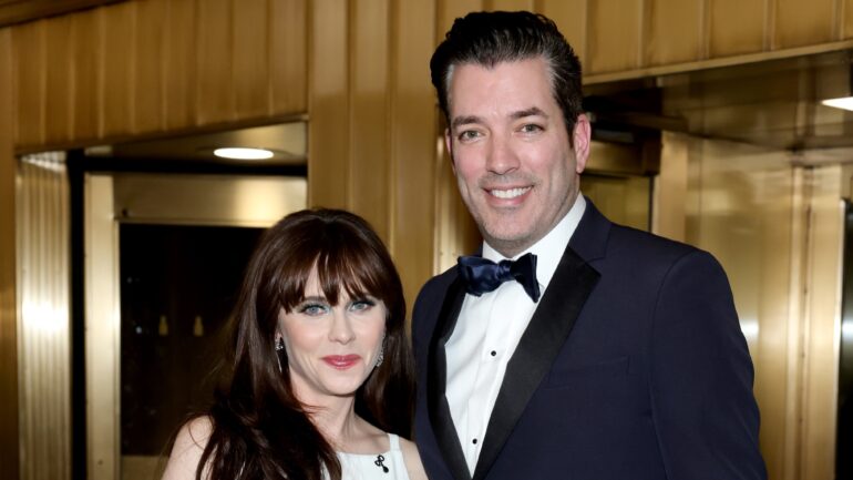 Zooey Deschanel and Jonathan Scott attend SNL50: The Anniversary Special in New York City, February 2025.