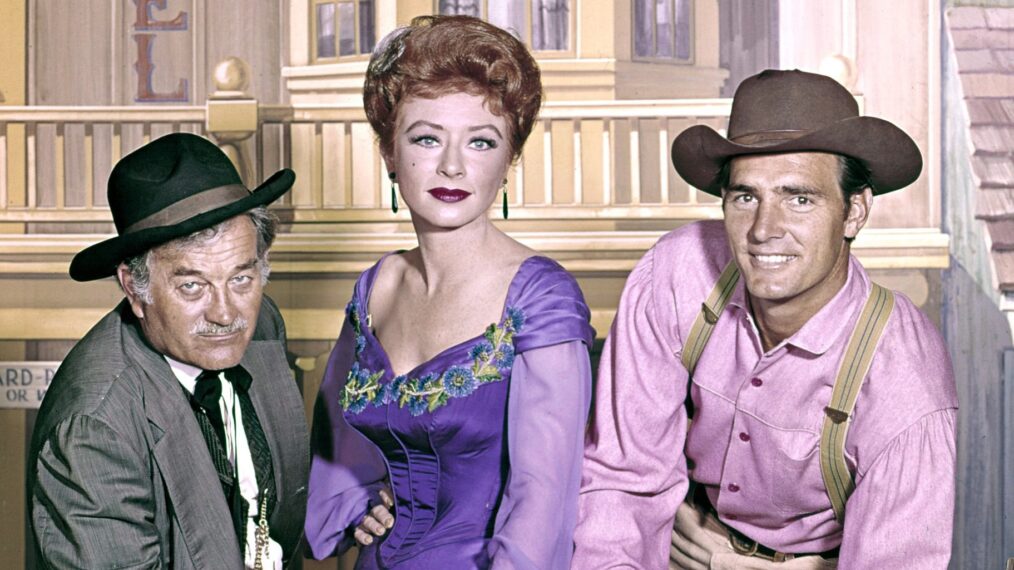 GUNSMOKE, Milburn Stone, Amanda Blake, Dennis Weaver, 1955-1975