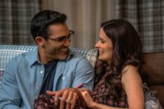 Tyler Hoechlin as Clark Kent and Elizabeth Tulloch as Lois Lane in Superman and Lois - ‘Closer'