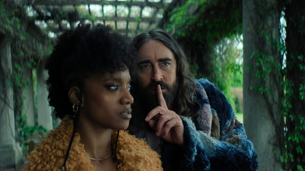 Yootha Wong-Loi-Sing and Lee Pace in 'Foundation'