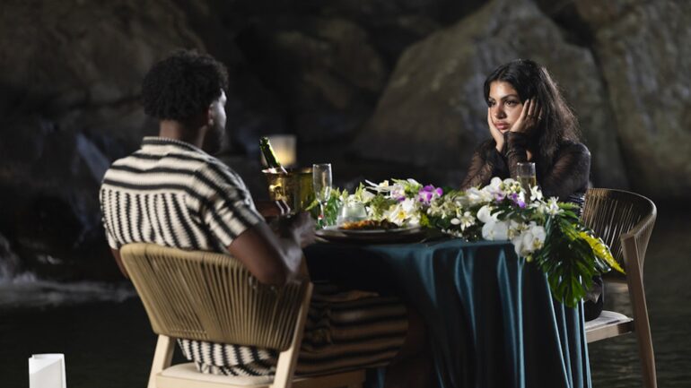 Chris Seeley, Huda Mustafa in LOVE ISLAND USA -- Episode 736