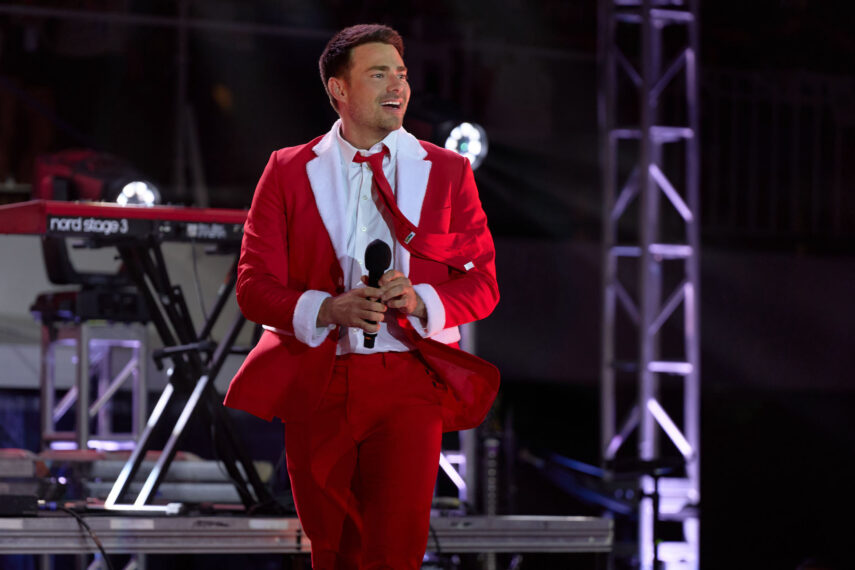 Jonathan Bennett in 'Christmas at Sea'