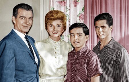 Hugh Beaumont, Barbara Billingsley, Jerry Mathers, Tony Dow in Leave It To Beaver