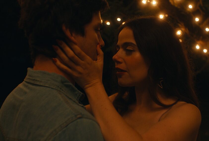 Logan Lerman and Molly Gordon as Issac and Iris in 'Oh, Hi!'