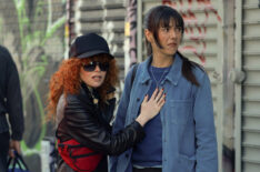 Natasha Lyonne as Charlie Cale, Patti Harrison as Alex in 'Poker Face' Season 2 Episode 10