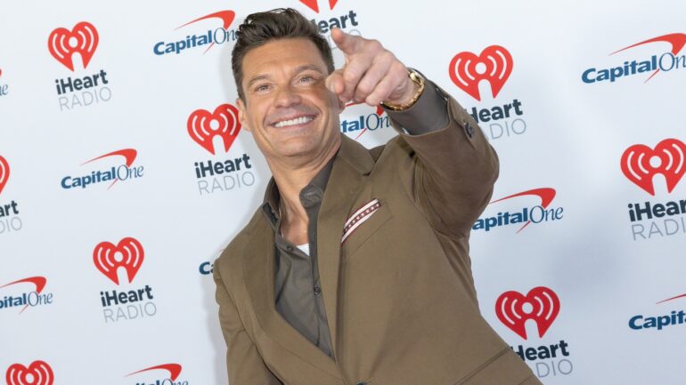 Ryan Seacrest Gets Candid About Relationship 'Warning Signs'