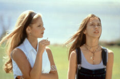 Sarah Michelle Gellar and Jennifer Love in 'I Know What You Did Last Summer'