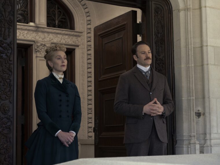 Hattie Morahan, Ben Lamb in 'The Gilded Age' Season 3 Episode 6