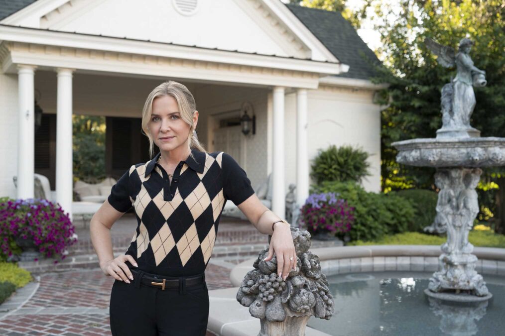 Jessica Capshaw in 9-1-1: Nashville