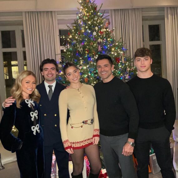 Kelly Ripa, Michael Consuelos, Lola Consuelos, Mark Consuelos, and Joaquin Consuelos, Instagram, December 2022.