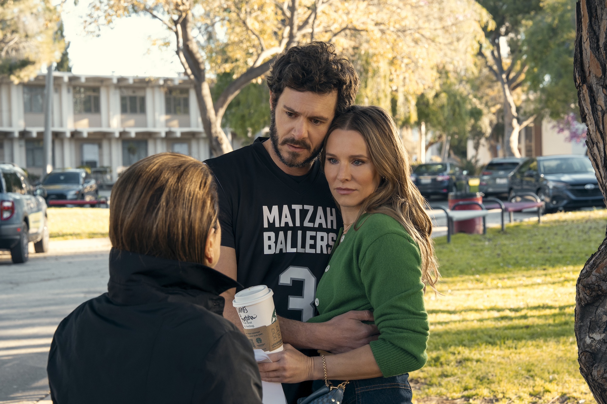 Adam Brody as Noah, Kristen Bell as Joanne in episode 202 of Nobody Wants This
