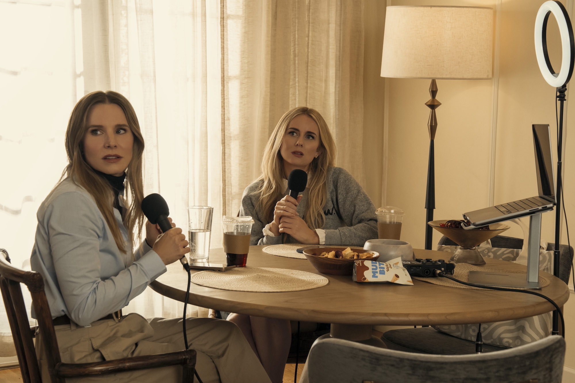 Nobody Wants This. (L to R) Kristen Bell as Joanne, Justine Lupe as Morgan in episode 203 of Nobody Wants