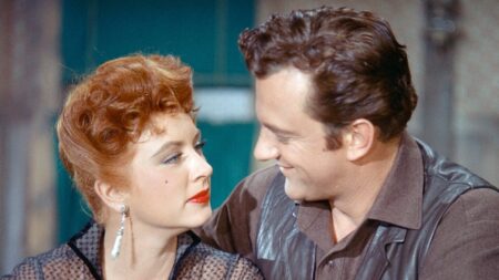GUNSMOKE, from left: Amanda Blake, James Arness, (Season 6, 1960), 1955-1975. photo: TV Guide/courtesy Everett Collection