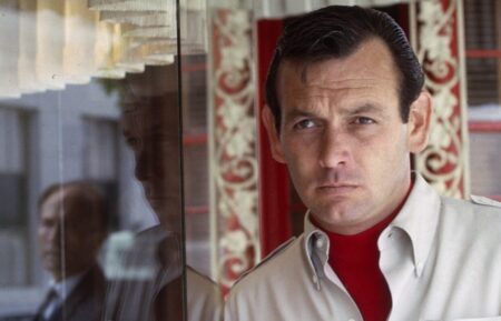 THE FUGITIVE, from left, Barry Morse, David Janssen, 1963-67 (1963 photo). ph: Win Muldrow / TV Guide / courtesy Everett Collection