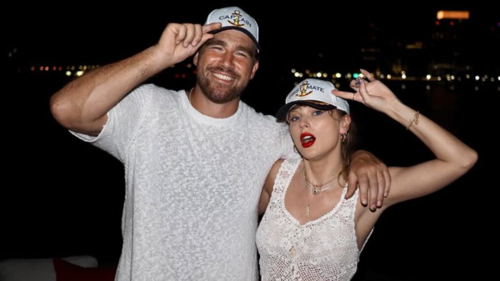 Is Taylor Swift Going to Be on New Heights Podcast? All the Evidence She's Announcing TS12