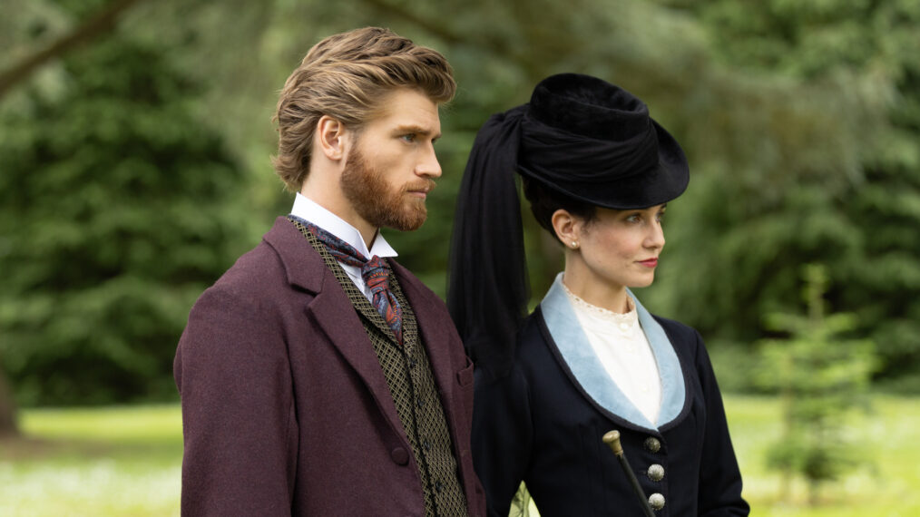 Jolyon Forsyte, Jr (Danny Griffin), Frances Forsyte (Tuppence Middleton) in 'The Forsytes'
