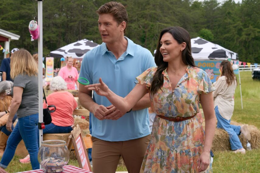 Ryan McPartlin and Taylor Cole in 'Double Scoop'
