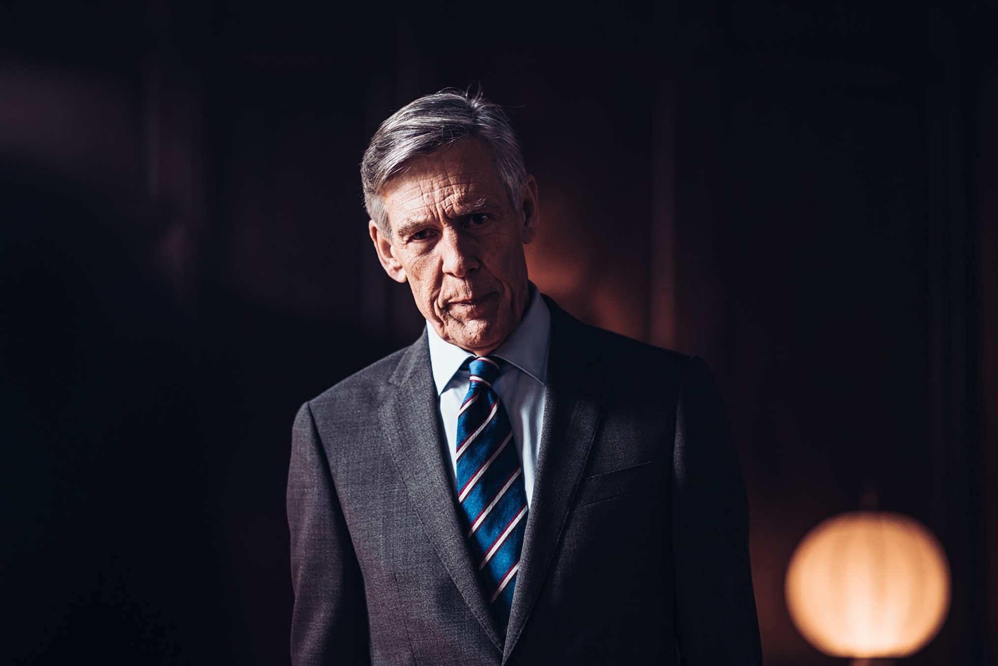Douglas Reith in Season 1 of 'Professor T'