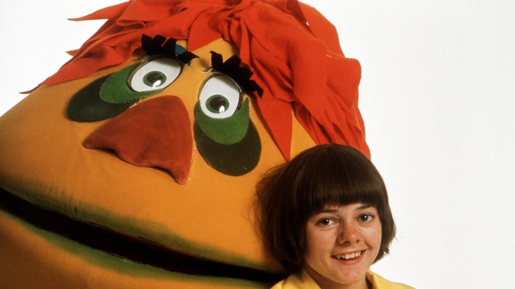 H.R. PUFNSTUF, H.R. Pufnstuf, Jack Wild (holding Freddie the Magic Flute), (1969), 1969-70. ph: Mario Casilli/TV Guide/Courtesy Everett Collection
