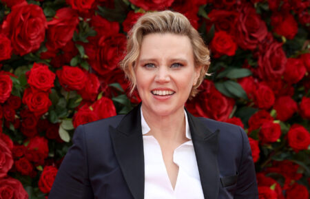 Kate McKinnon attends the UK Premiere of Searchlight Pictures' 'The Roses' at Odeon Luxe Leicester Square, London on August 28, 2025 in London, England.