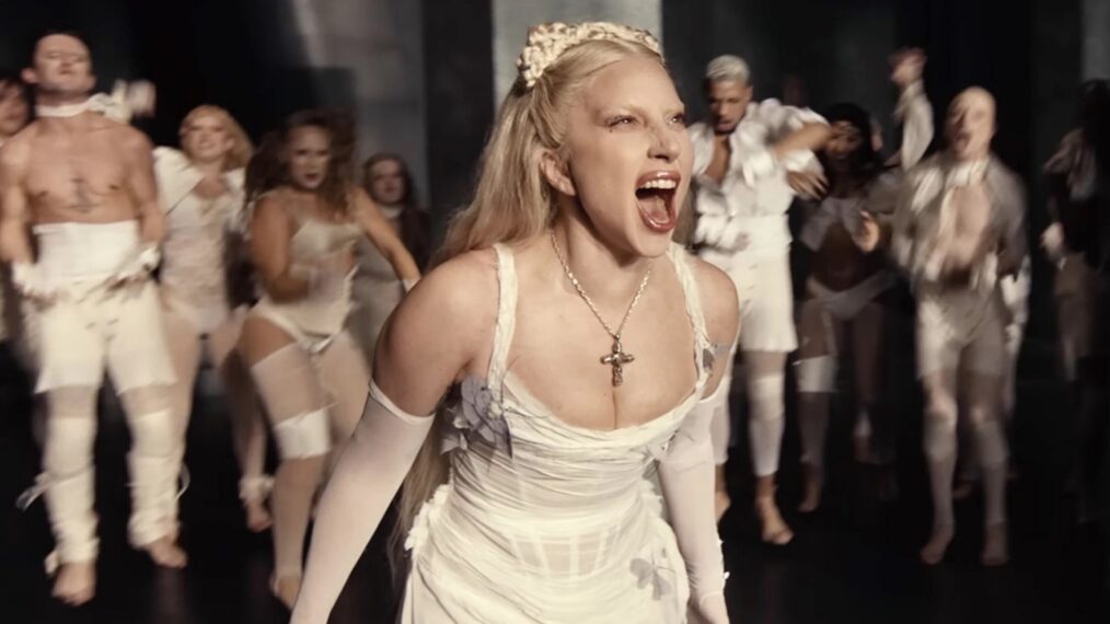 Lady Gaga 'Abracadabra' music video