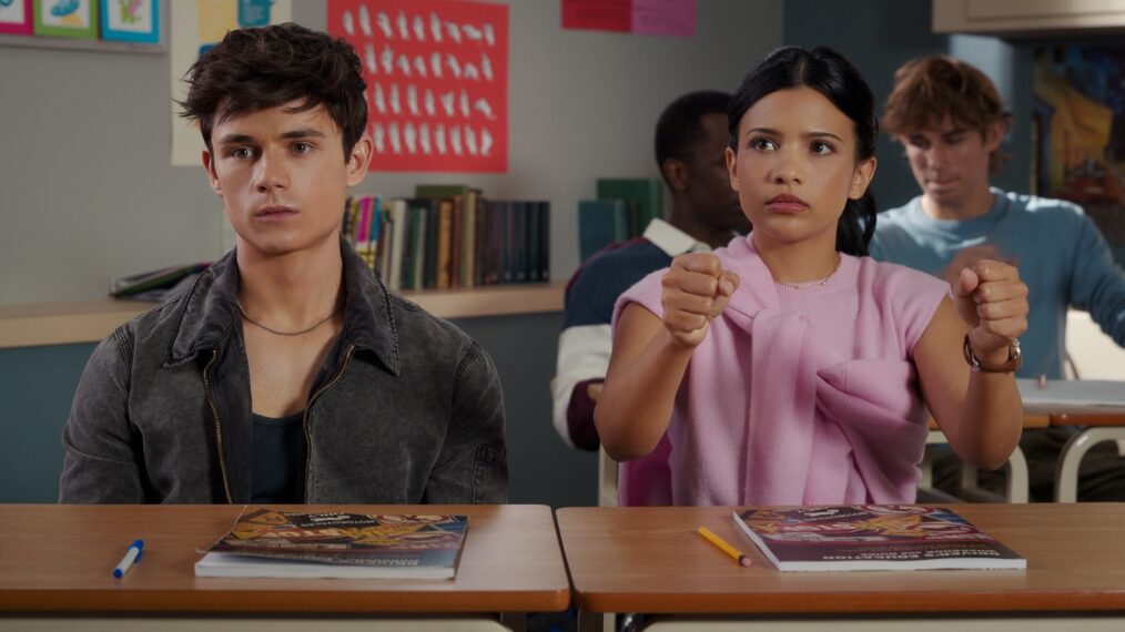 Ashby Gentry as Alex, Nikki Rodriguez as Jackie in 'My Life With the Walter Boys' Season 2 Episode 1