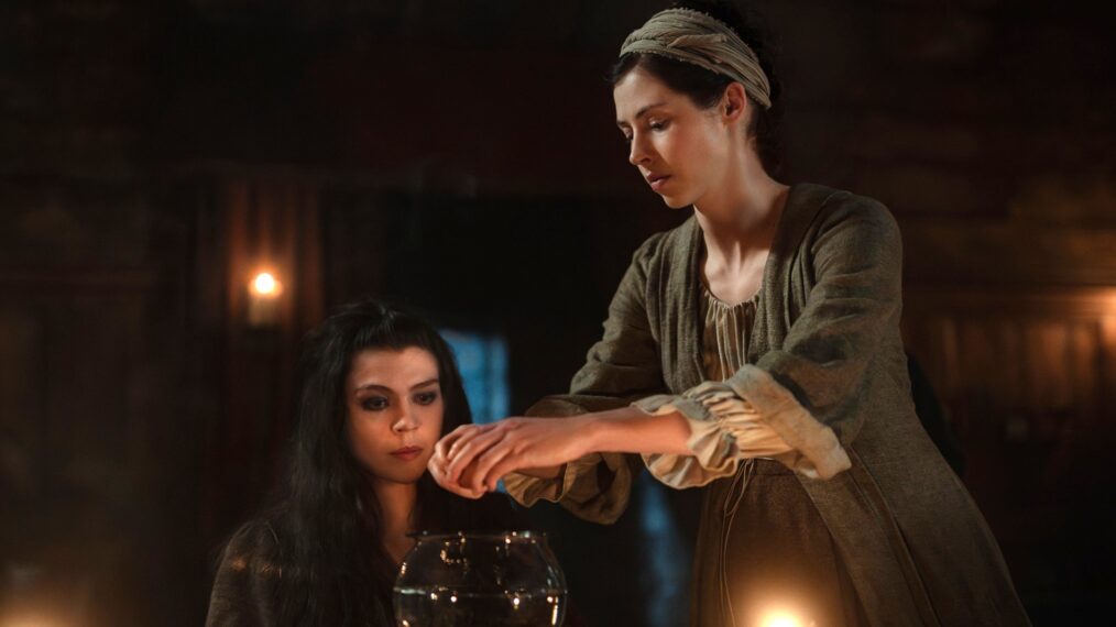 Katharine O'Donnelly and Hermione Corfield as Maisri and Julia in 'Outlander: Blood of My Blood'