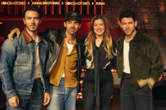 Kevin Jonas, Joe Jonas, Kelly Clarkson, Nick Jonas on 'Songs & Stories With Kelly Clarkson' on NBC